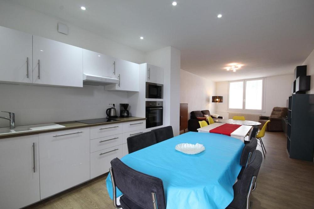 Appartements Le Cru Colbert Бон Екстериор снимка