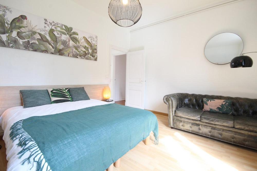 Appartements Le Cru Colbert Бон Екстериор снимка