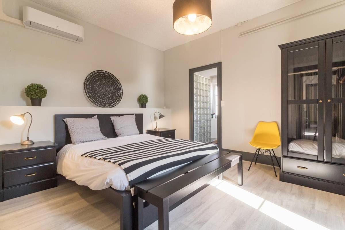 Appartements Le Cru Colbert Бон Екстериор снимка