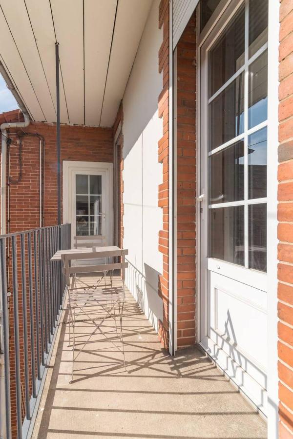Appartements Le Cru Colbert Бон Екстериор снимка