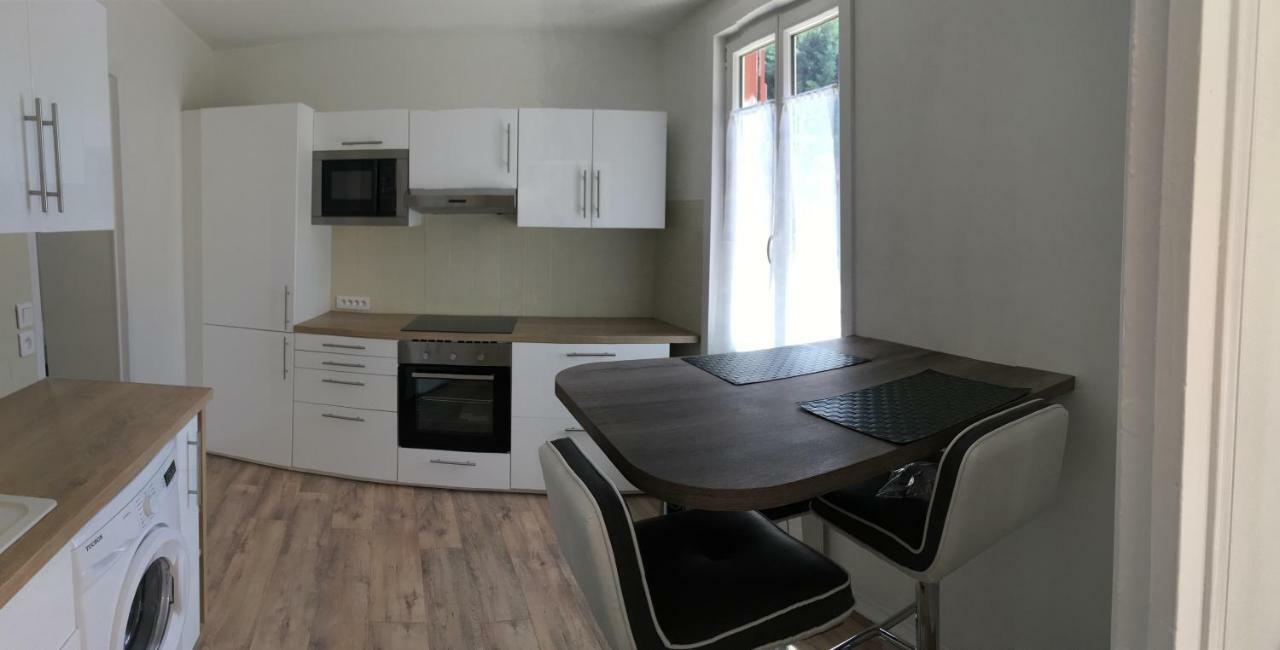 Appartements Le Cru Colbert Бон Екстериор снимка