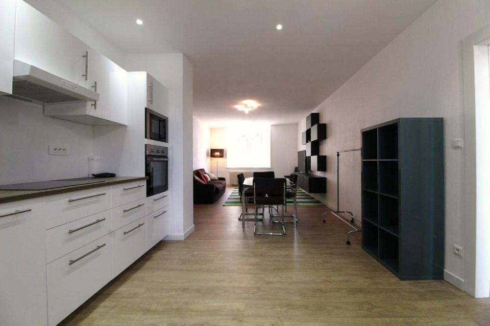 Appartements Le Cru Colbert Бон Екстериор снимка